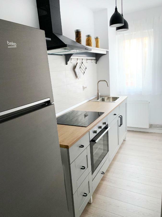 Mhc Quiet Deluxe Suite Near Downtown - Free Parking Braszów Zewnętrze zdjęcie