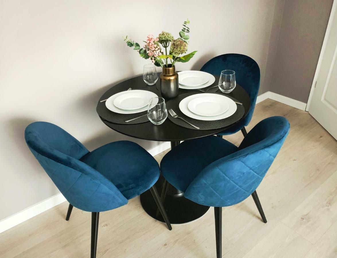Mhc Quiet Deluxe Suite Near Downtown - Free Parking Braszów Zewnętrze zdjęcie